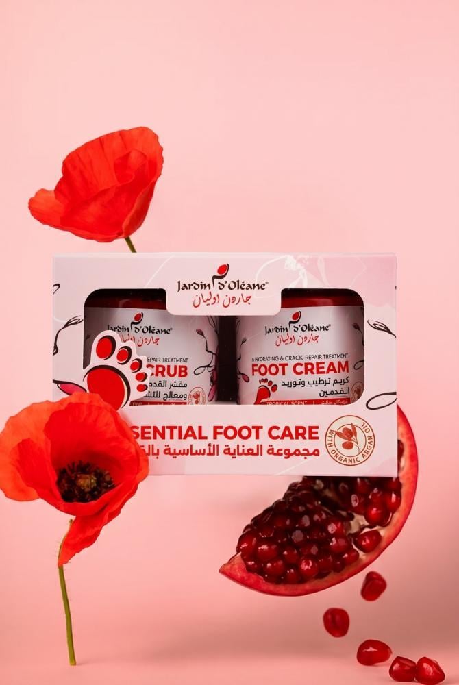 مجموعة العناية الاساسية بالقدمين (مقشر ومورد) تروبيكال سانت من جاردن اوليان - 2 × 250 مل