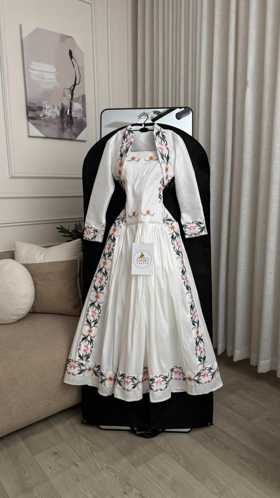 فستان شيخة