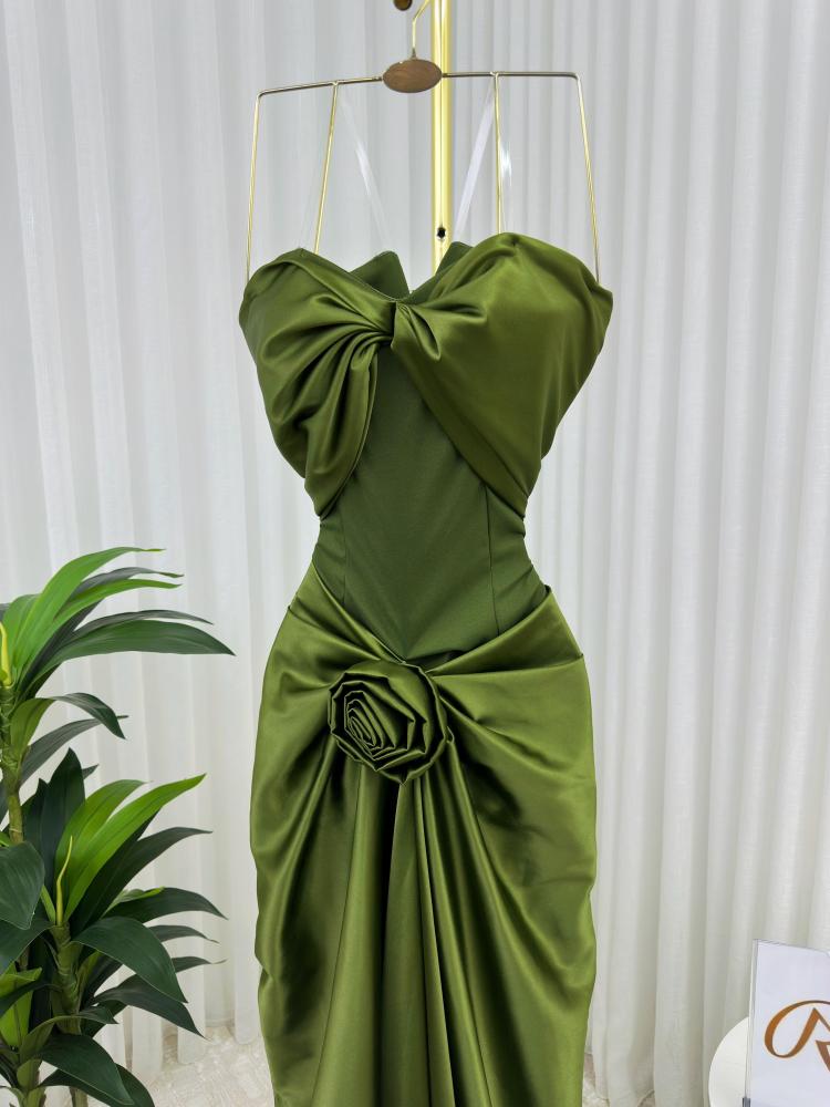 فستان لبني