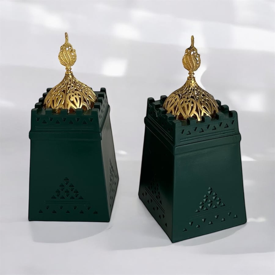مباخر  مستوحاة من روح التراث السعودي ليوم التأسيس