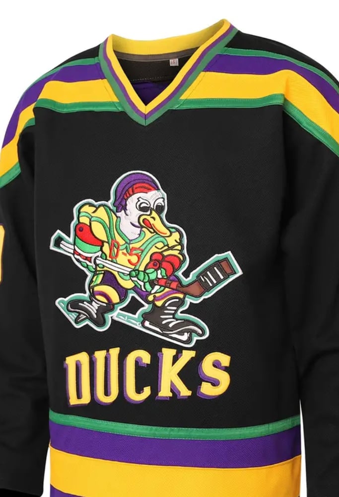 Embroidered hockey T-shirt allows air to pass through made of polyester suitable for summer and winter