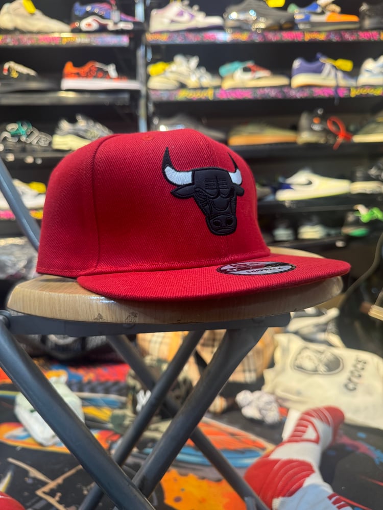 Open New Year cap