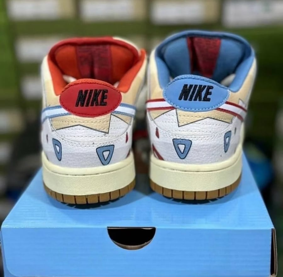 NIKE SB DUNK POKEMON