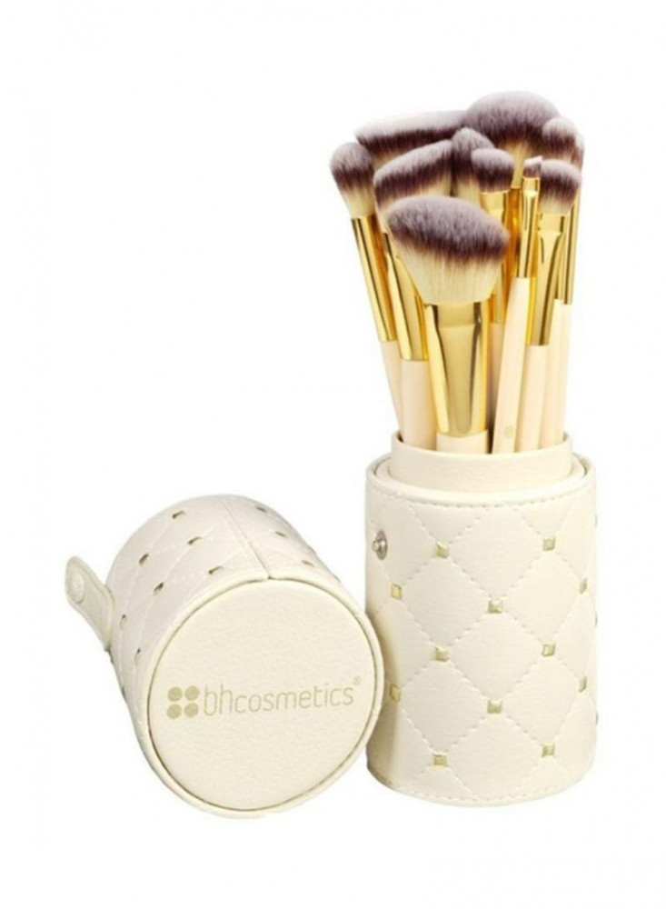 Beige / gold makeup brushes set