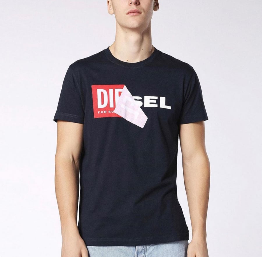 Diesel navy t-shirt / size M