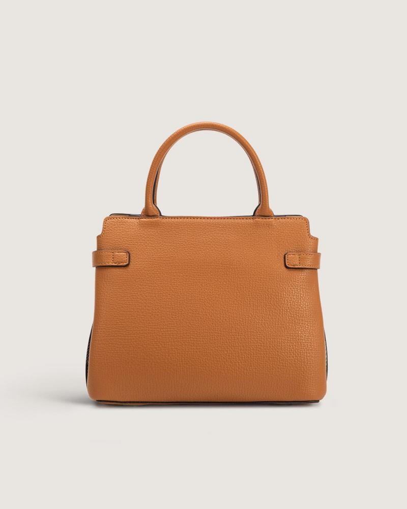 Classic women's bag in brown