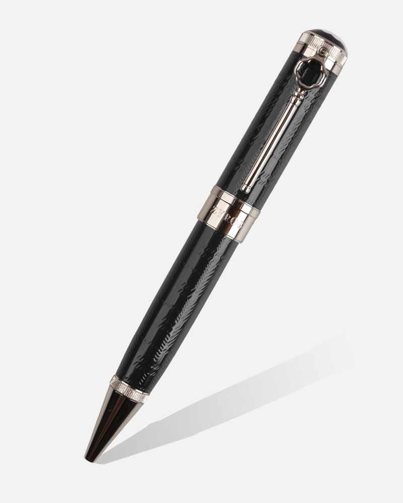 Classic men's pen in black and silver