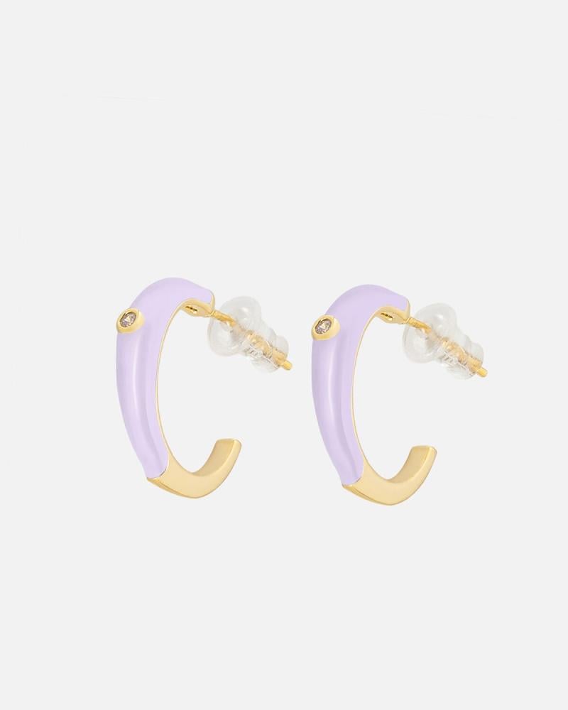 Women's earrings with an elegant design in gold and purple