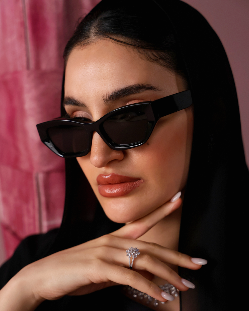 نظارة شمسية نسائية أنيقة