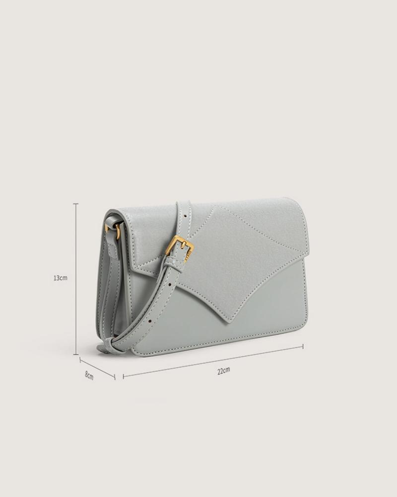 A medium-sized bag in blue