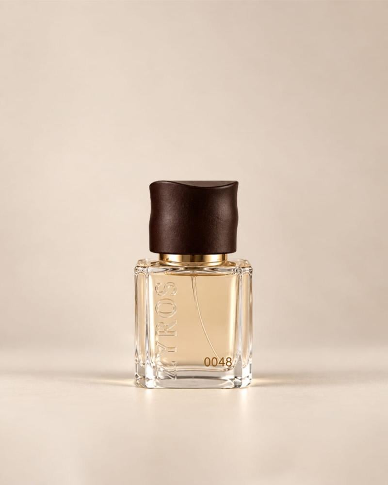 عطر الثامن والأربعون النسائي 30 مل
