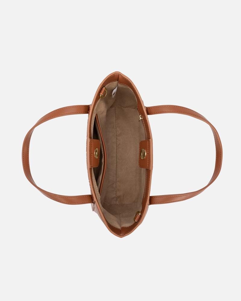 Women's bag with a classic design in brown