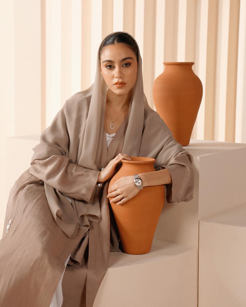 ساعة سحاب النسائية