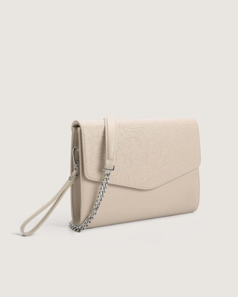 Women's leather handbag in beige