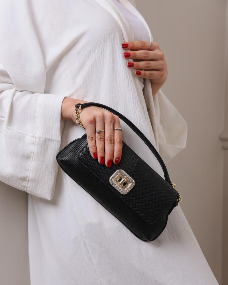 Practical women's bag in black