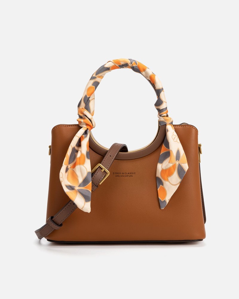 Women's bag with an elegant design in brown