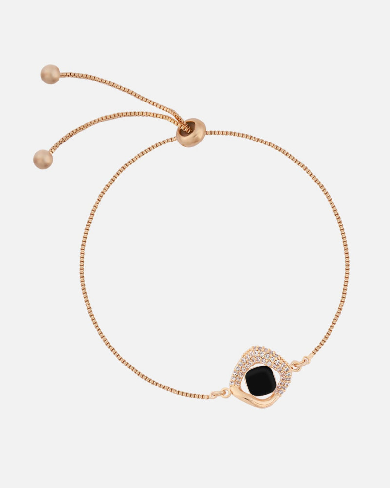 Women's bracelet in gold color with an attractive design
