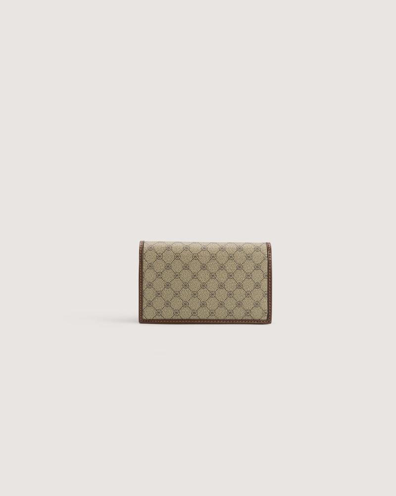 A small brown bag for all occasions