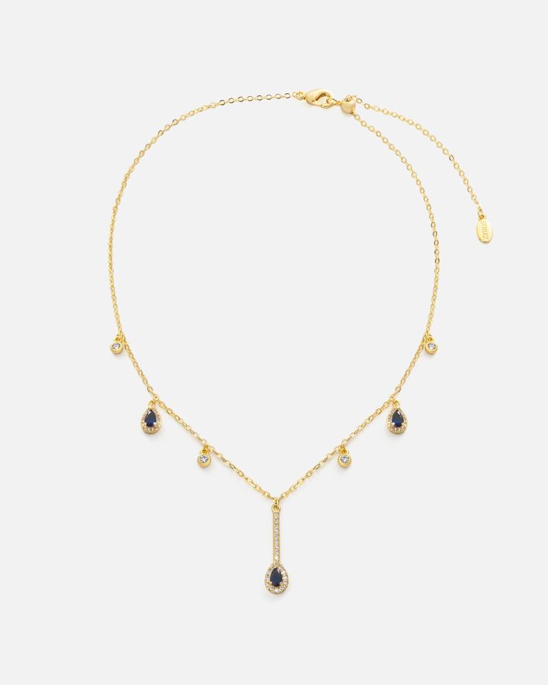 Women's choker with an elegant design in gold color