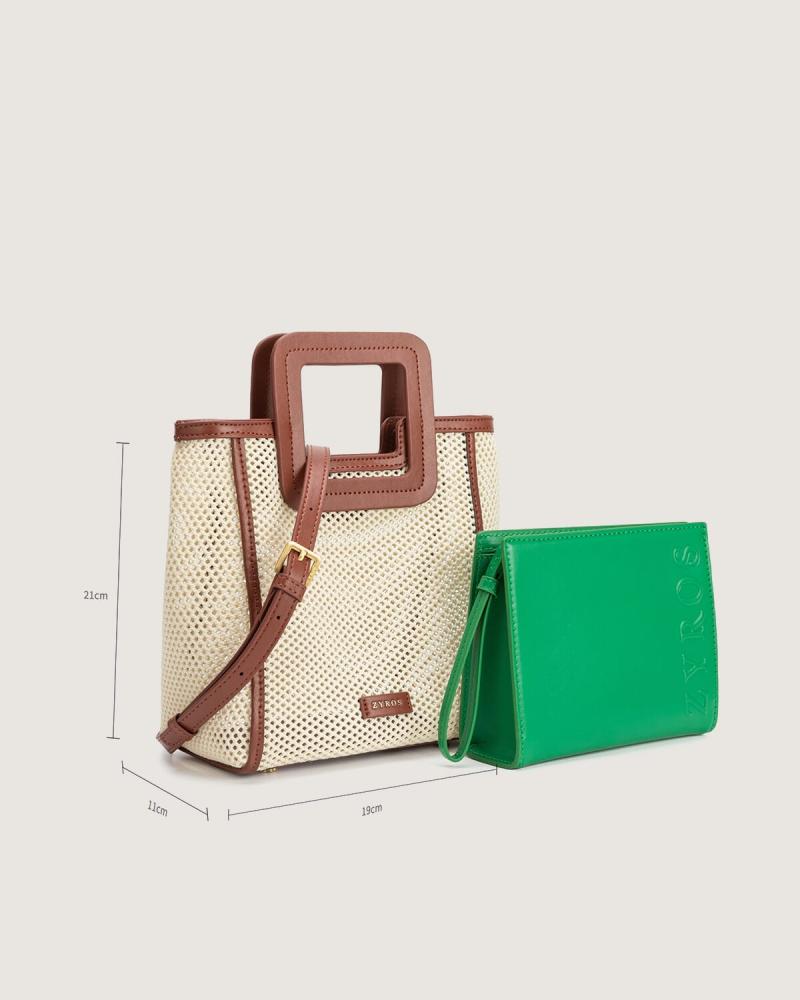 شنطة نسائية بلون بيج وبني لكل يوم بتصميم عصري