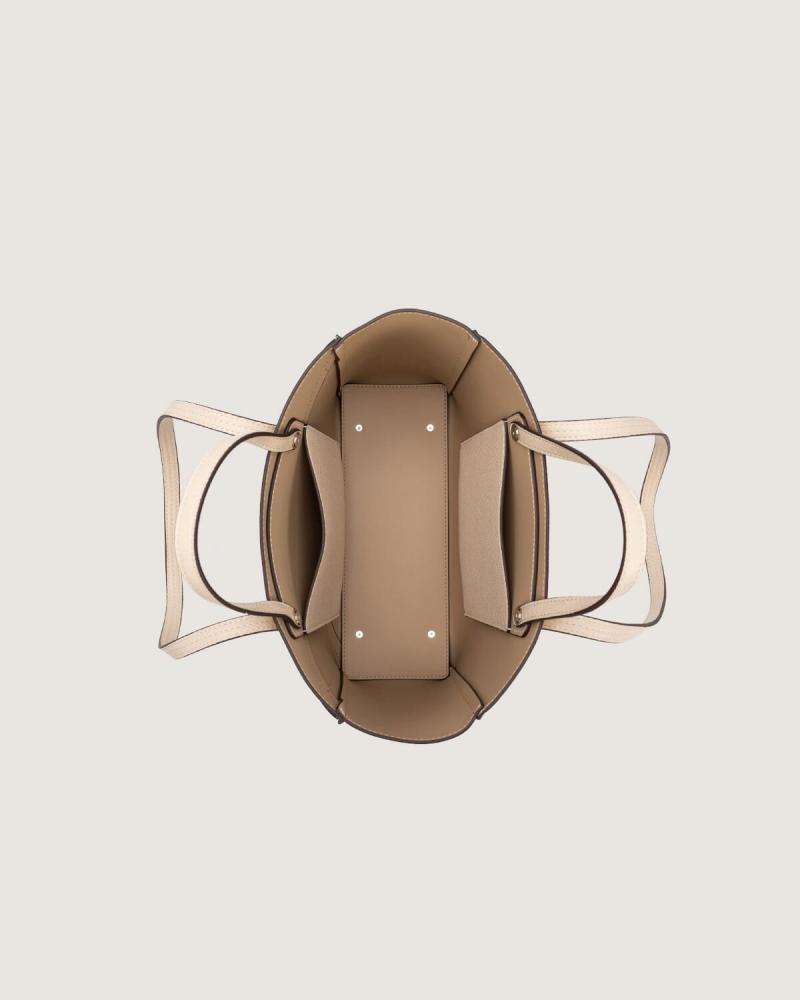 Large women's bag in beige