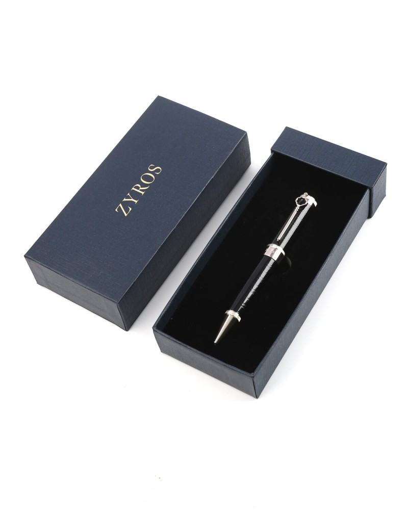 Classic men's pen in black and silver