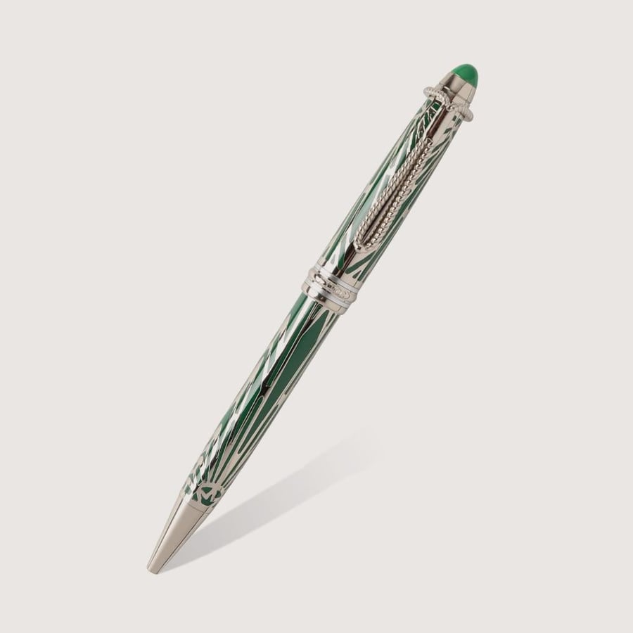 Striking men’s pen in Green & Silver