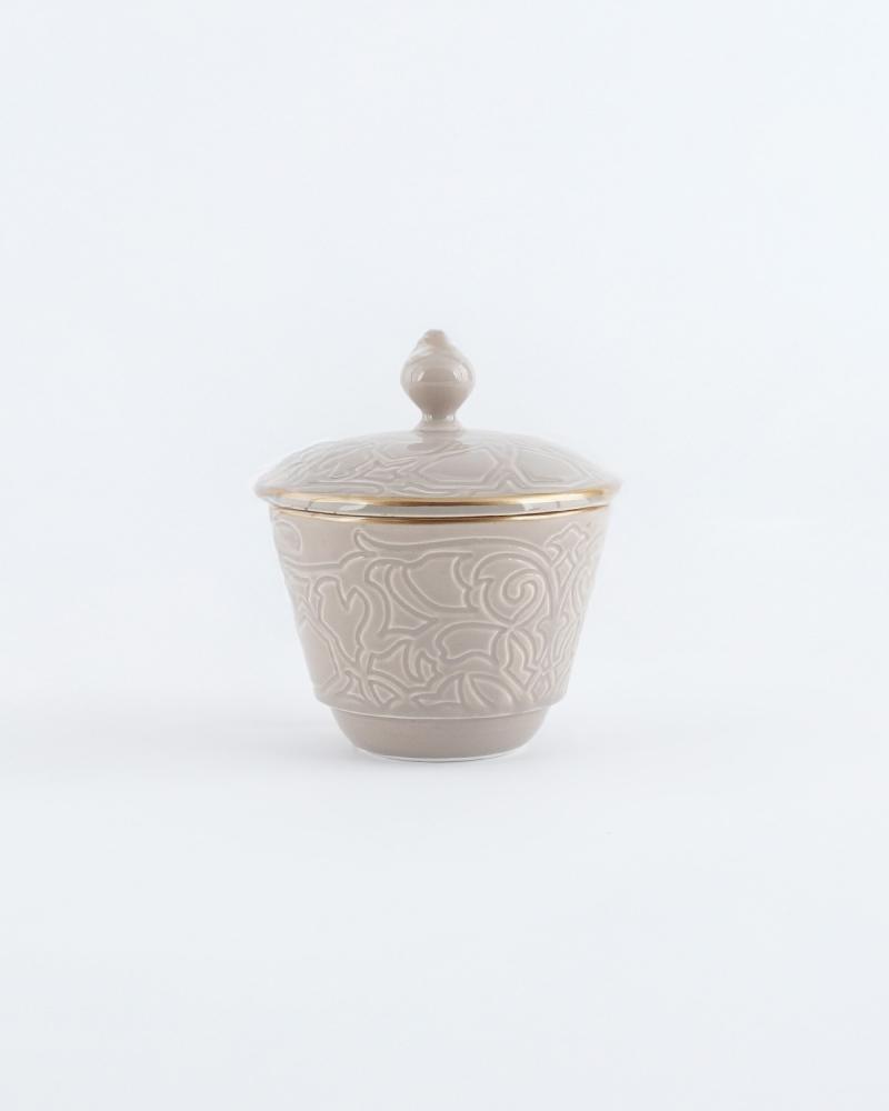 Beige coffee and tea cup set