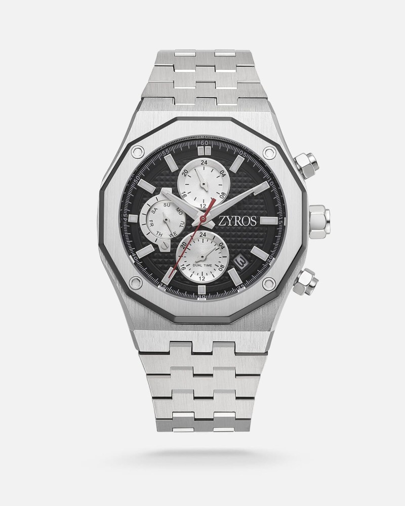 Men's watch with a silver-tone steel strap