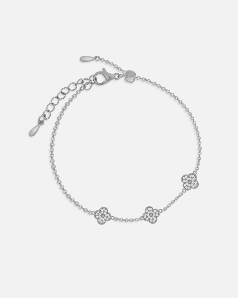 Women's bracelet with an elegant design in silver color