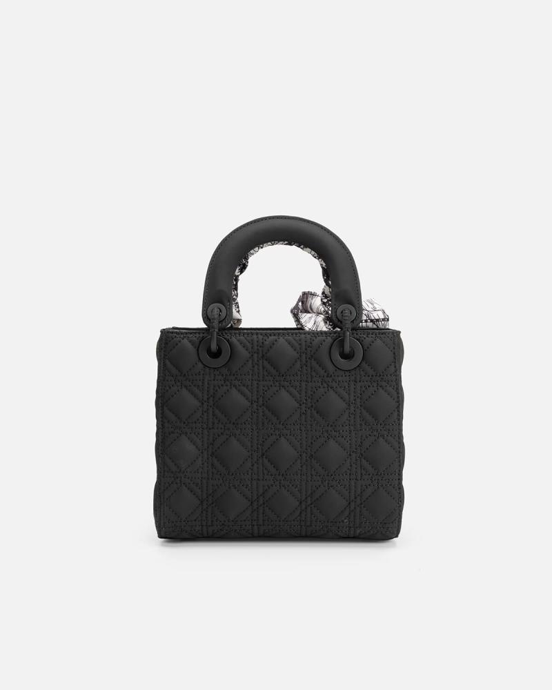 Women's small geometric design handbag in black
