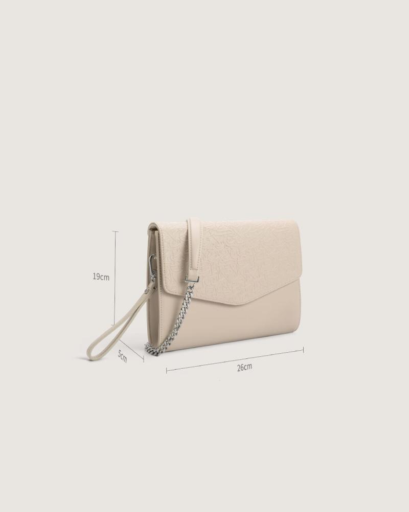 Women's leather handbag in beige