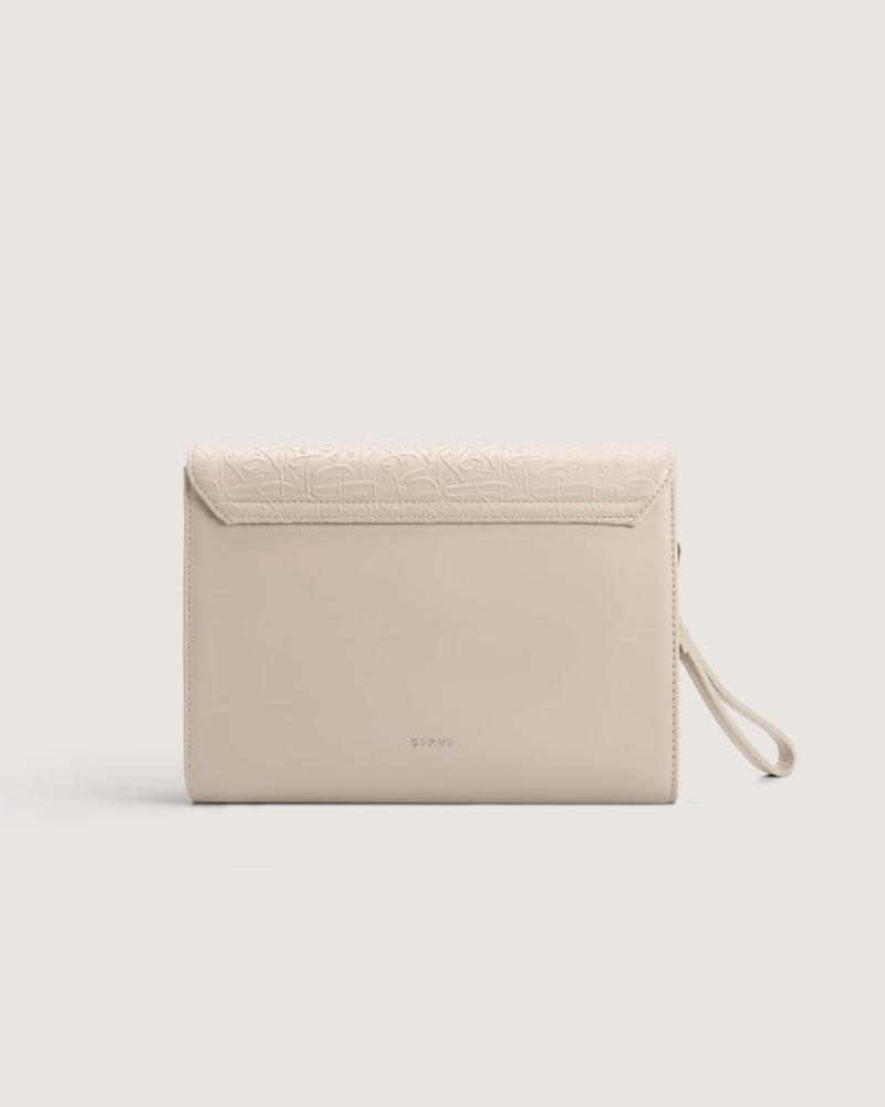 Women's leather handbag in beige