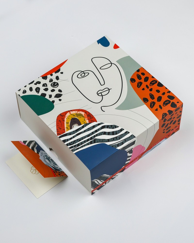 Elegant women's gift box