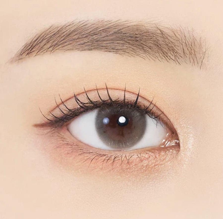 Chuu Aube Pie Moon Beige عدسات يوميه / شهر بلون بيج من تشوو