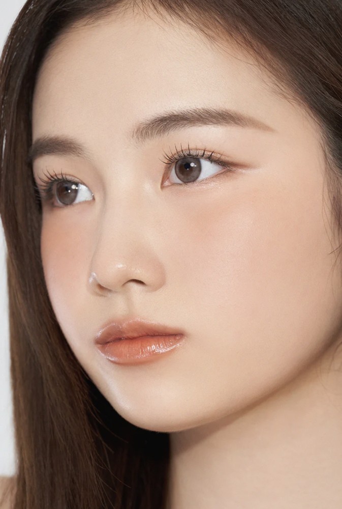 عدسات هابا كريستين  hapa Kristin درجه آش بروان See Through Kristin - Ash Brown