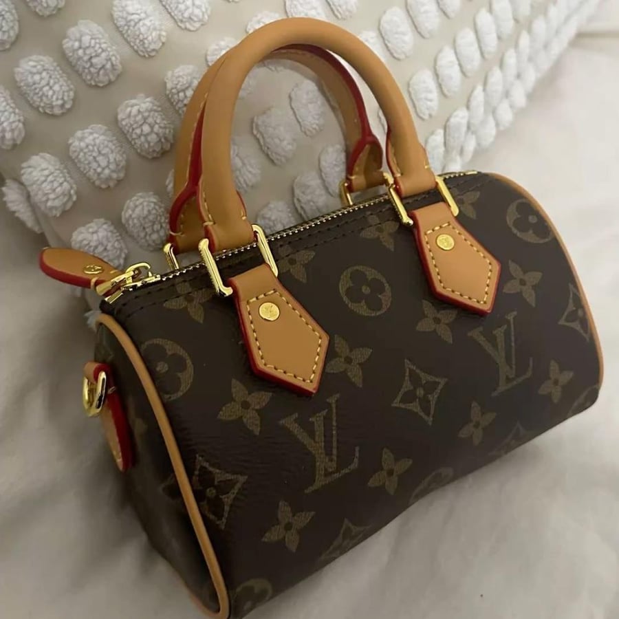 LV نانو