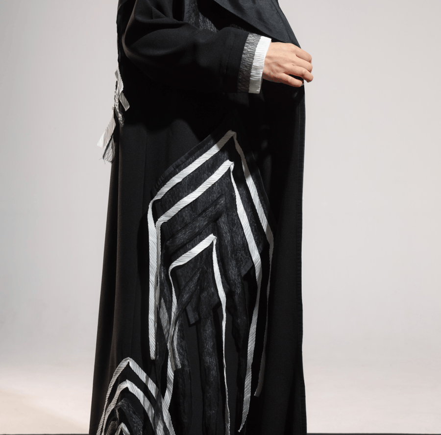 (FD) White X Black Triangle Layers