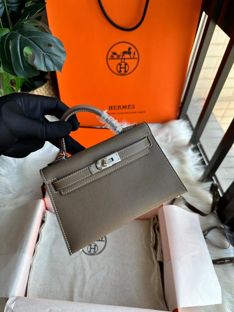 Hermes kelly 20