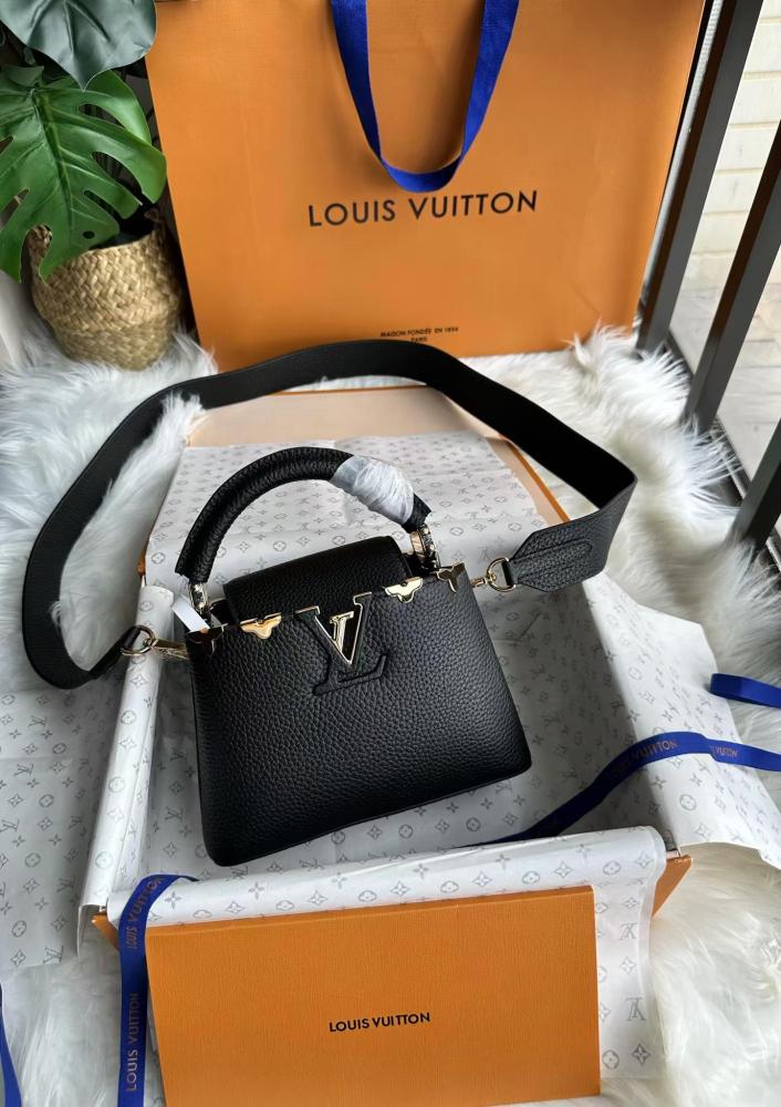 LV capucines