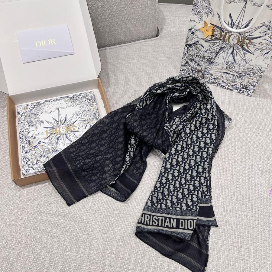 Dior