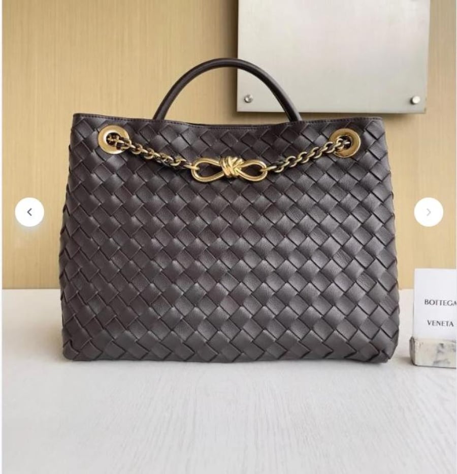 BOTTEGA VENETA Medium Andiamo