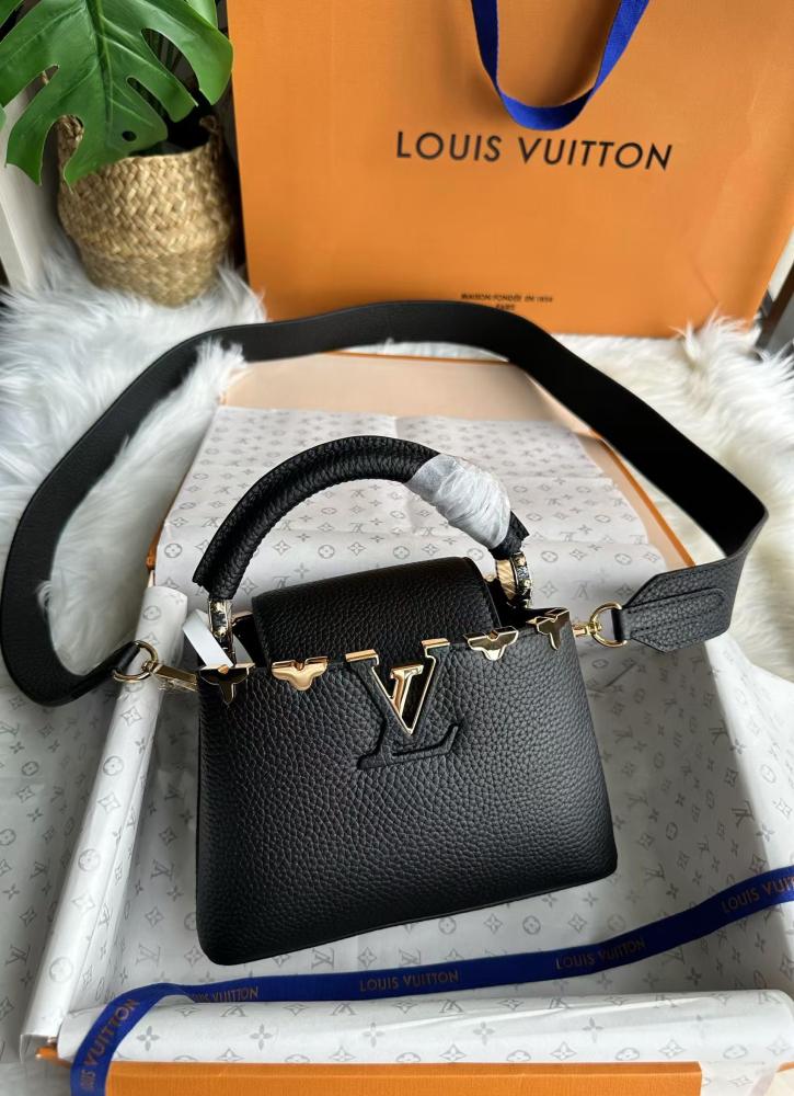 LV capucines