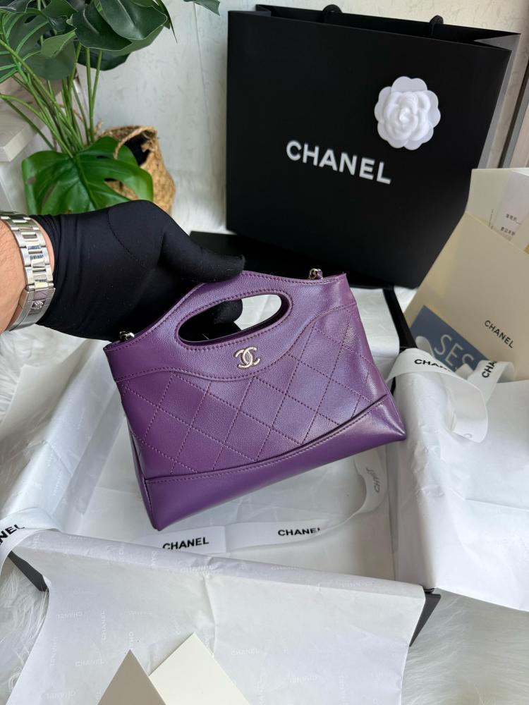 CHANEL Clutch  bag 20