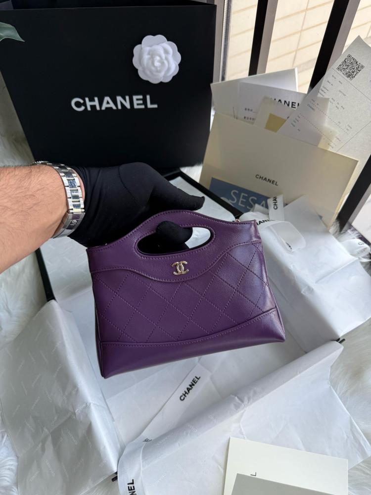 CHANEL Clutch  bag 20