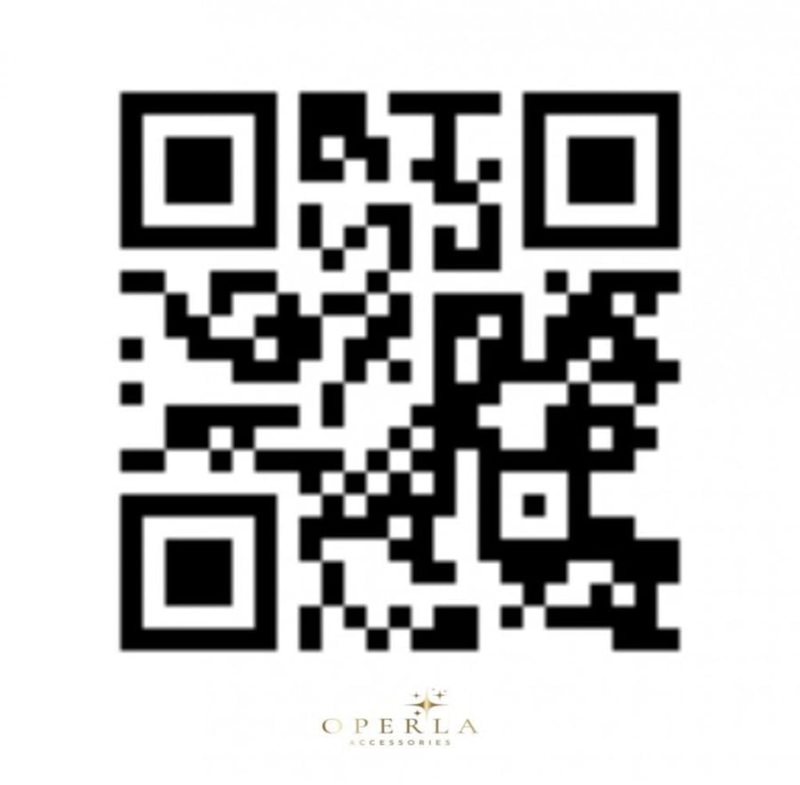 كرت إهداء أوبيرلا الأبيض الفاخر بشعار OPERLA ACCESSORIES الذهبي