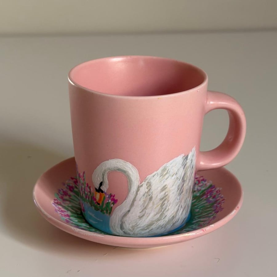 كوب البجعة - swan cup