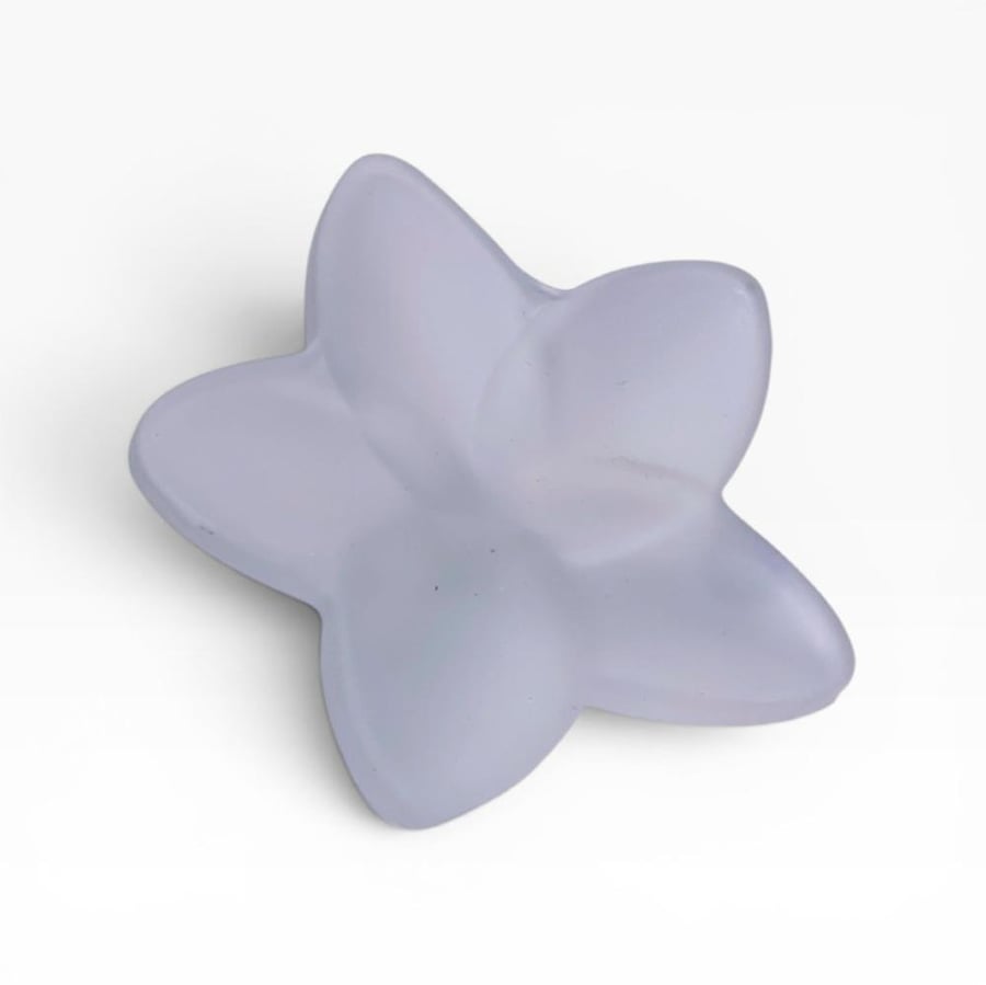Glass flower decoration