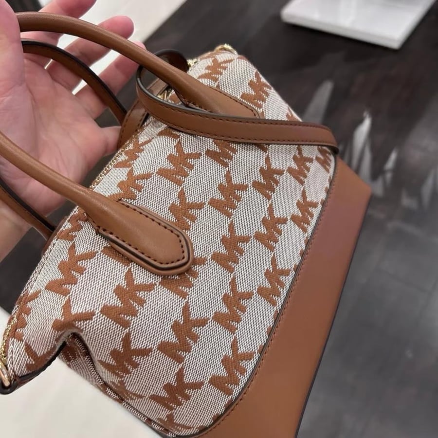 Hyde small satchel