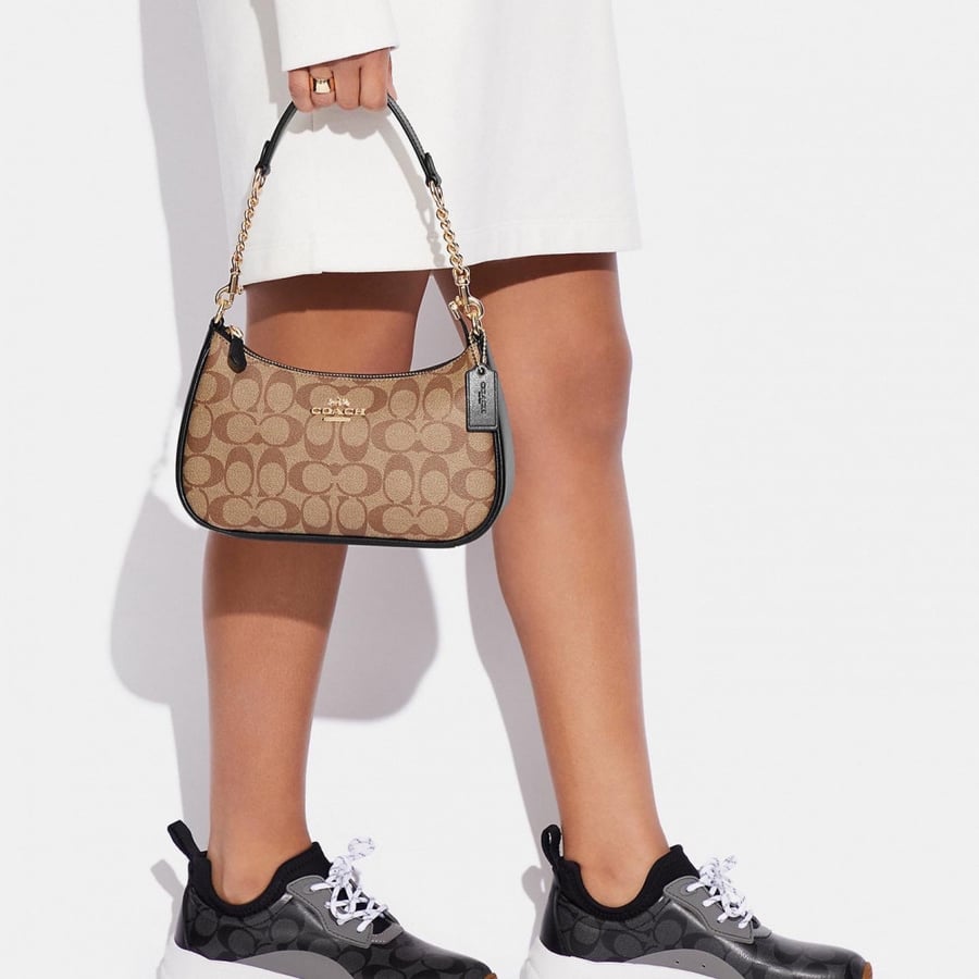 Teri Shoulder Bag In Signature Canvas